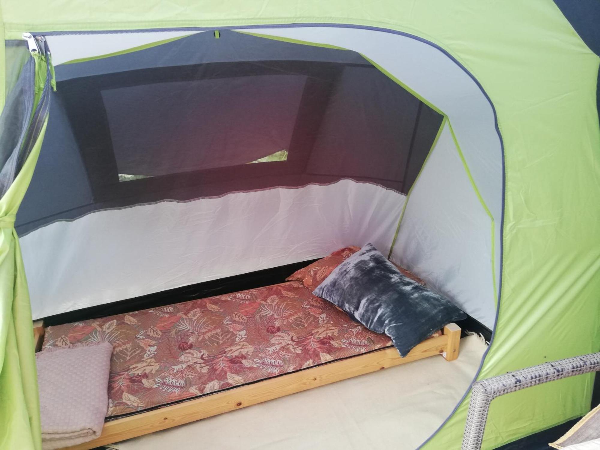 Tent Under Pines Vilnius